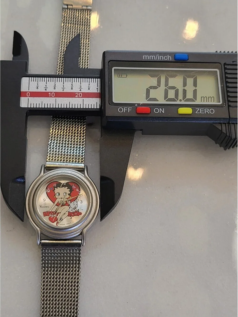 Vtg Betty Boop Women’s Watch 26mm Working New Battery Runs Great 7.5